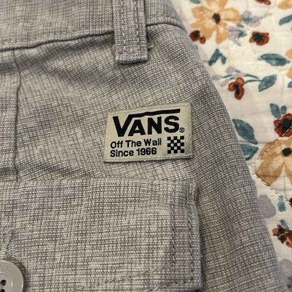 NWOT Vans Off The Wall shorts - Picture 5 of 6